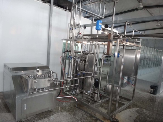 500-20000L / H PLC 500-20000L / H 살균기와 함께 사용자 정의 500-20000L / H 살균기 사과 / 오렌지 / 코코넛 처리 라인 SUS304 / 316