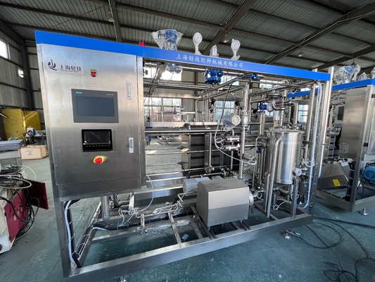 전문 500-20000L / H 파스터라이즈 된 우유 가공 라인 고급 파스터라이즈 된 우유 기계 PLC 요금 서비스