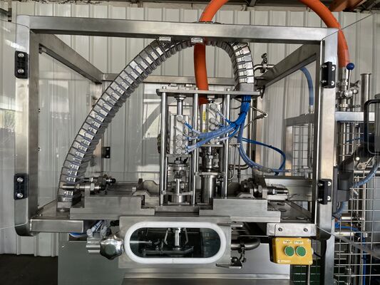 Filling Beverages And Drinks BIB Filling Machine with Air Pressure 0.6-0.8MPa Filling Speed 300-500 Bags per Hour Packaging Solution